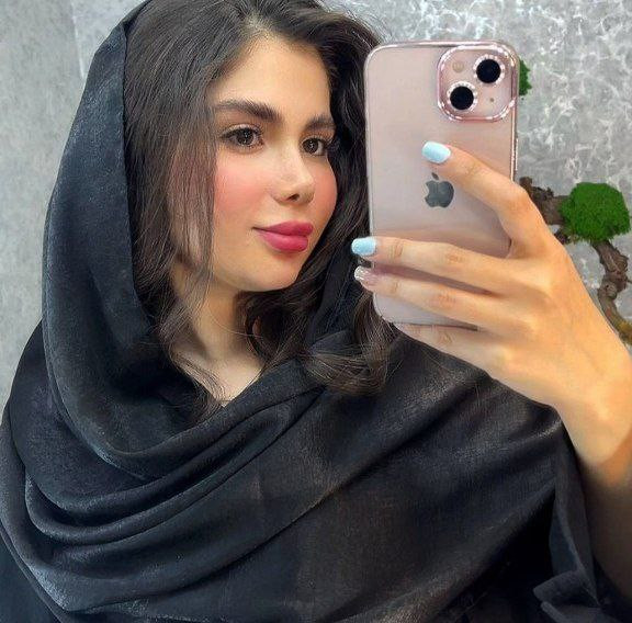 شال مشکی کوپرا