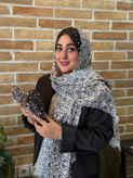 شال نخی چهار طرف ریش طرح شلوغ، طراحی خاص و منحصر به فرد مناسب استایل روزمره چهار فصل، قواره ۲۰۰ در۷۰
